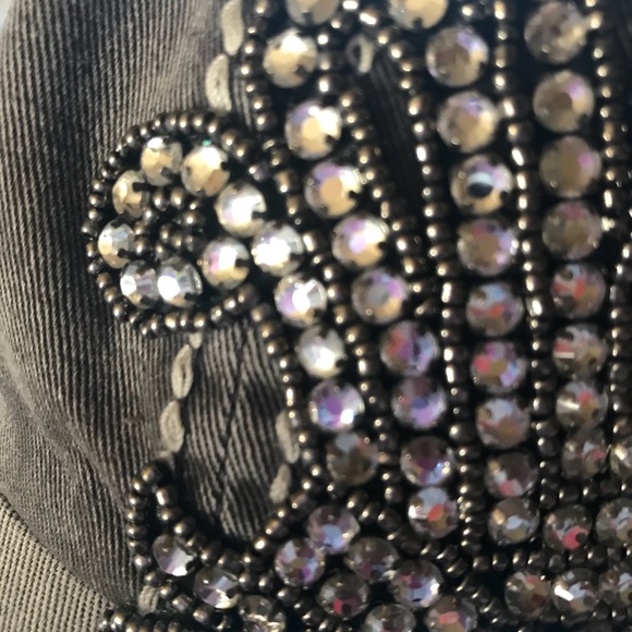 Olive & Pique Fleur de Lis hat - Picture 5 of 5